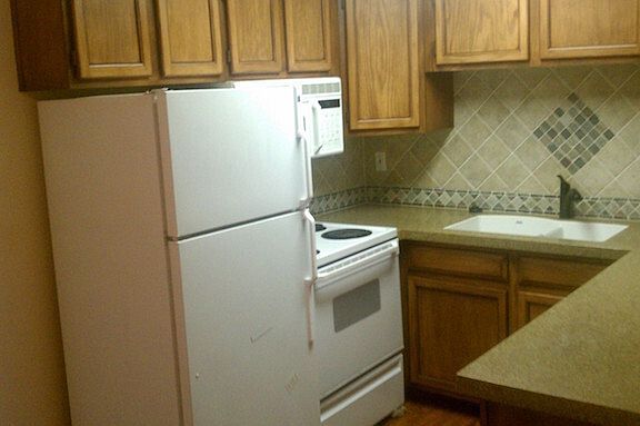4th image of 150-800 East St APT G3