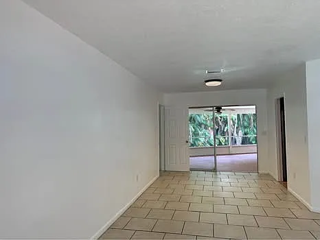 1 Indialucie Pkwy — Photo 38