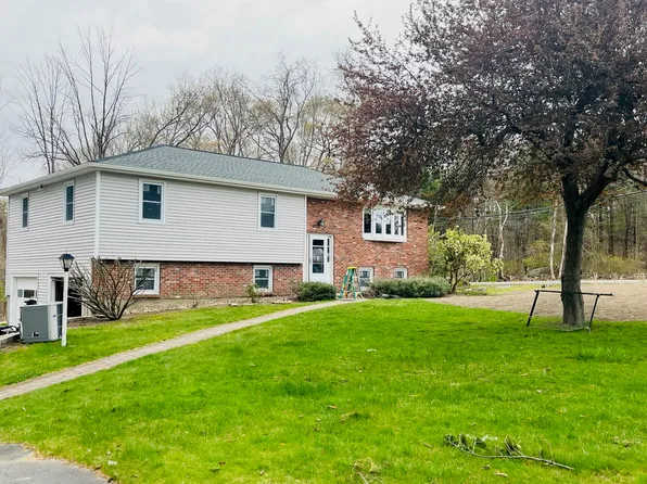 1 Donald Cir, Andover, MA 01810