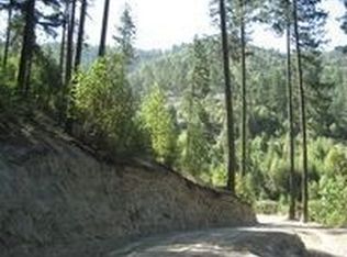 10631 Yank Gulch Rd, Talent, OR 97540