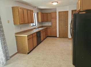 568 W 23rd St, Holland, MI