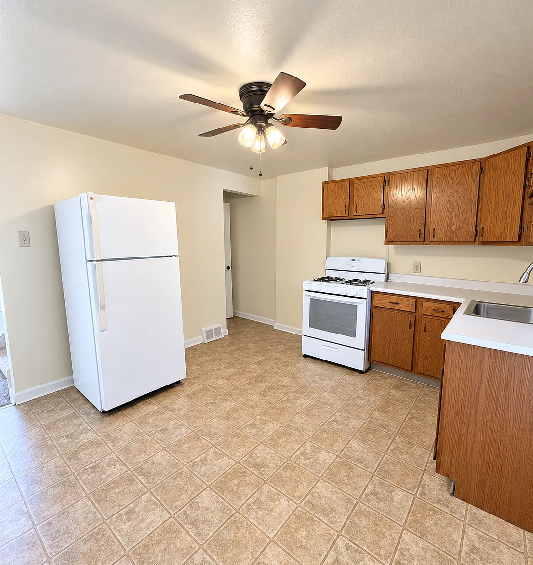 2 bed, 1150 sqft, $1,095 — Photo 4
