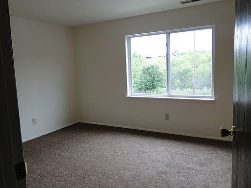 2nd image of 933 Us Route 11 APT I6