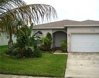 2nd image of 779 NW 16th Pl