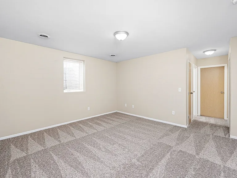 7. 1721 University A - Living Room2