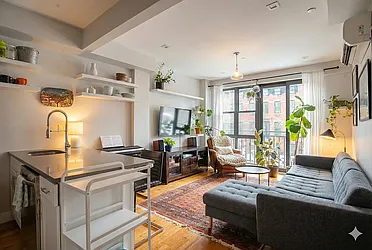 405 Quincy Street, #2A