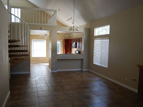 3rd image of 14183 Casa Blanca Ct