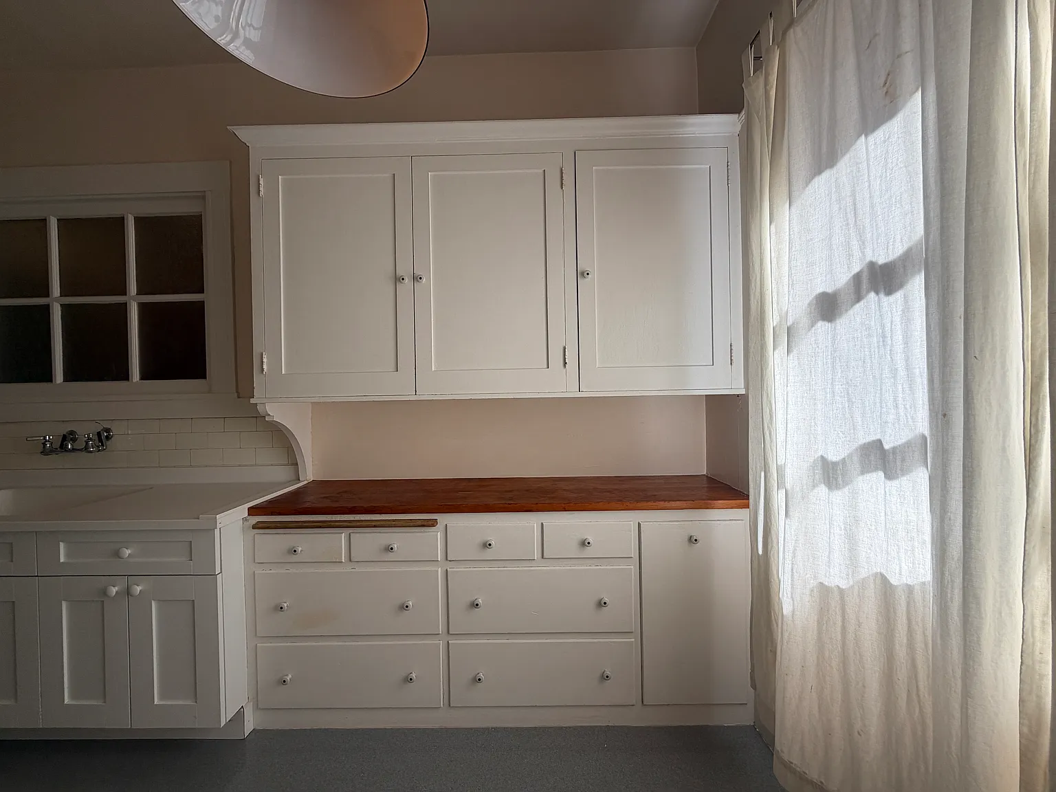 Charming Victorian 1BD/1BA in Prime Berkeley Location — Photo 2