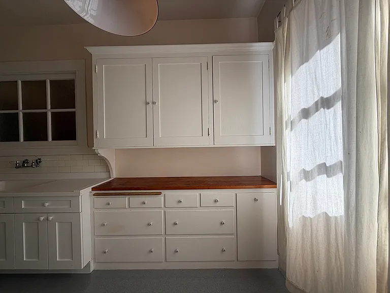 2726 Dwight Way — Photo 2