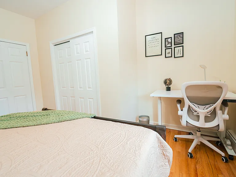18 Van Rensselaer St #1 — Photo 17