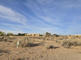 327 Ruffles Ln, Corrales, NM 87048