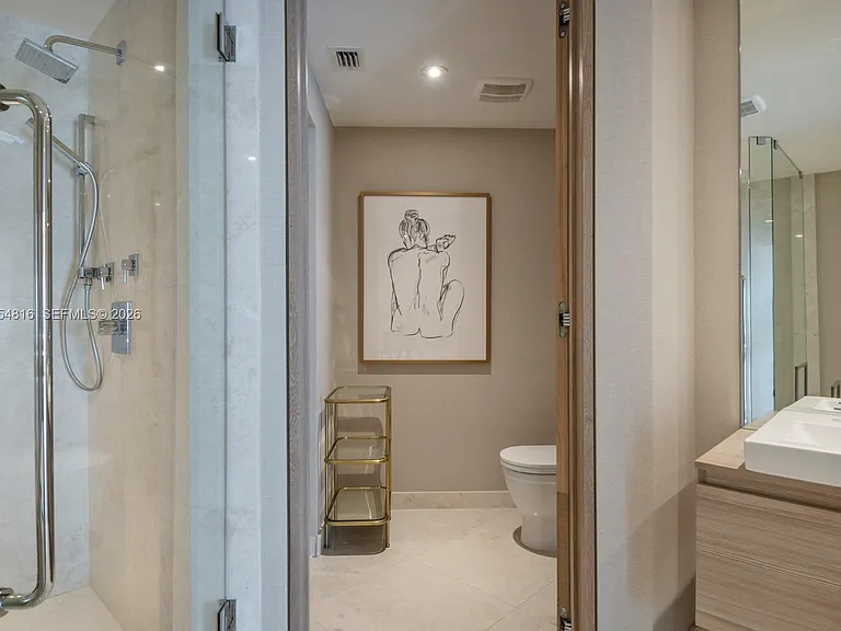 17301 Biscayne Blvd #1609 — Photo 36
