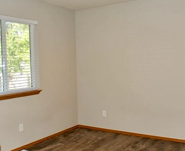 4024 E 2nd Ave #B — Photo 19