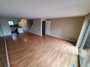 53 Chestnut Hls #53, New Hartford, NY 13413