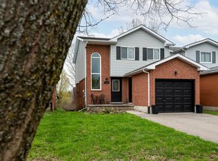 364 Adams Ct, Orangeville, ON L9W4M2