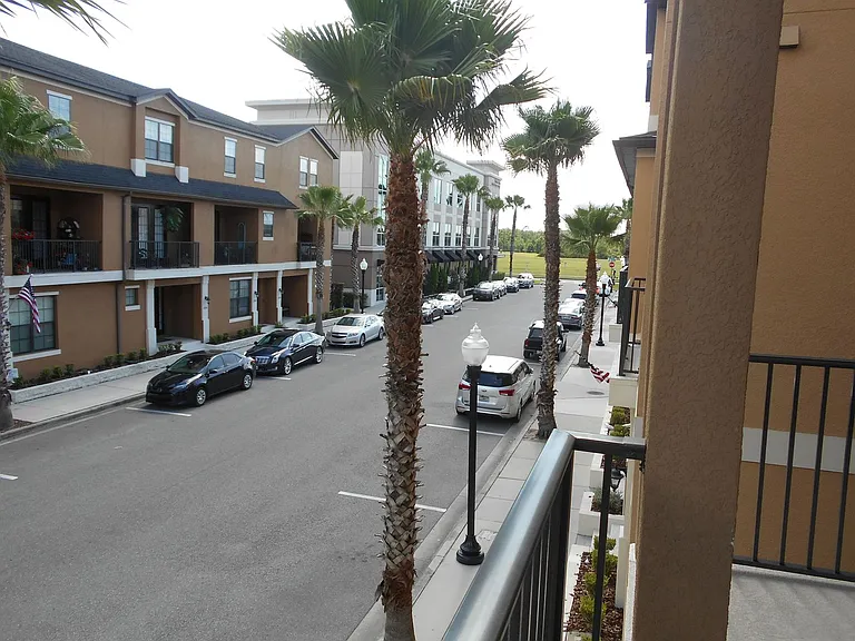 12943 Cats Claw Ln — Photo 2