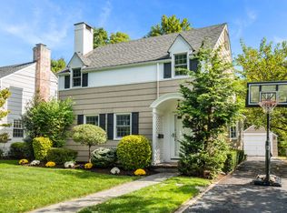 23 Ridge Rd, Glen Rock, NJ 07452