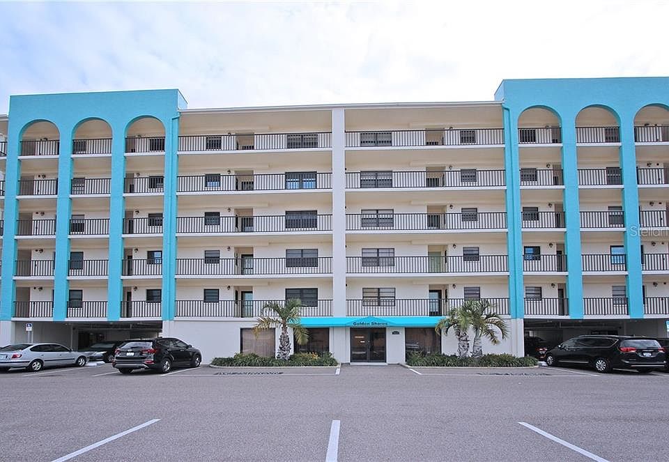 1st image of 19531 Gulf Blvd APT 516