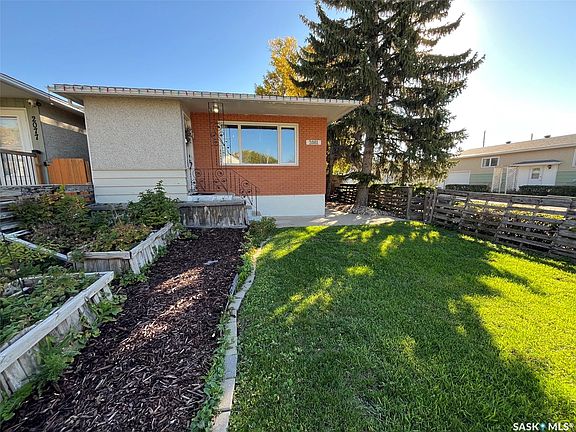 2nd image of 2081 Edgar Street