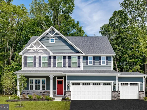 1655 Shannon Dr S, Greencastle, PA 17225