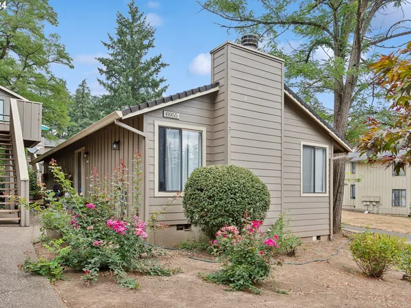 6965 Childs Rd, Lake Oswego, OR 97035