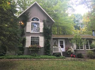 13 Alberta Rd, Sharon, CT 06069