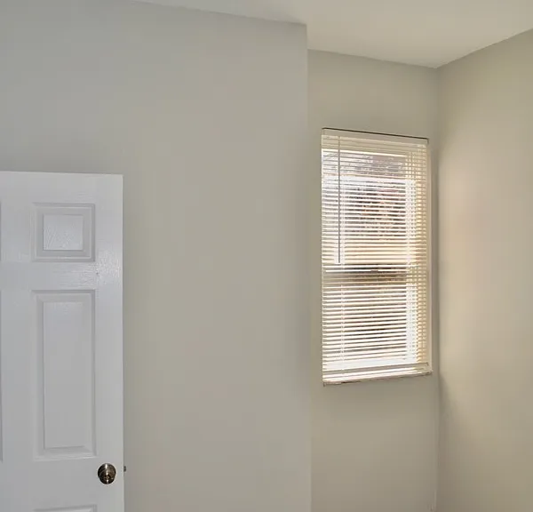 1824 Sigel St — Photo 22