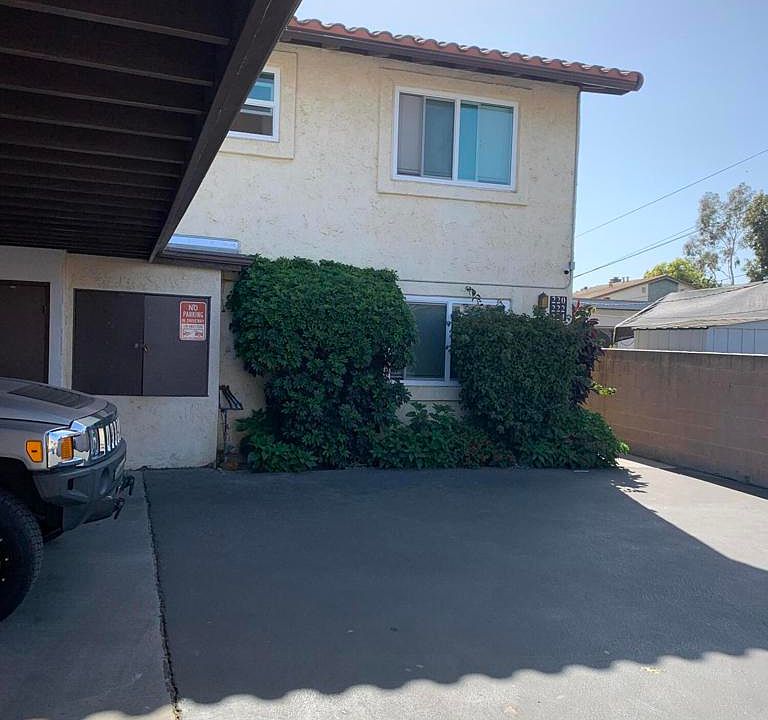 1st image of 220 S Palm Ave