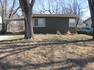 706 S 4th Ave, Mulvane, KS 67110