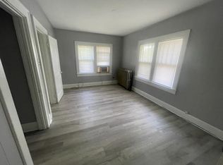 1033 N 7th St #4, Terre Haute, IN 47807