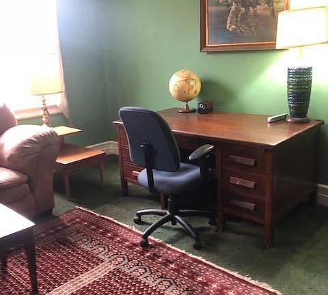 Lining room
