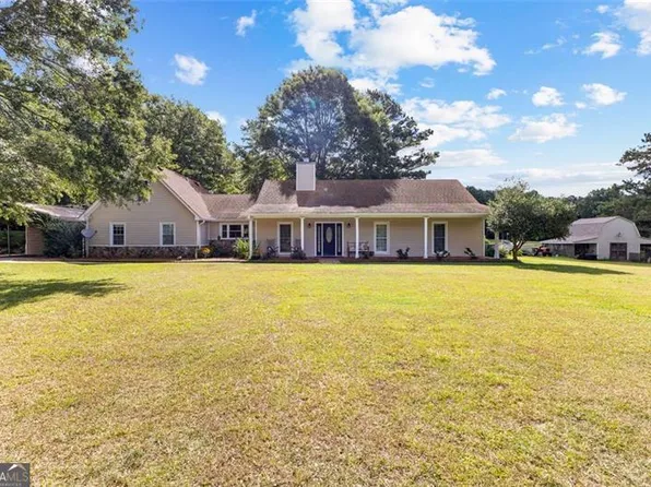 298 Corinth Rd, Jonesboro, GA 30238