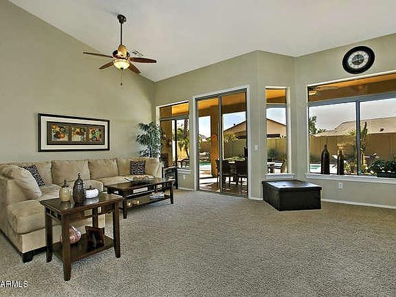 18151 W Santa Alberta Ln-small-005-8-Liv