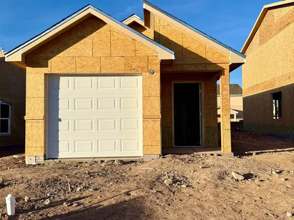 233 Kyle Rd, Alamogordo, NM 88310