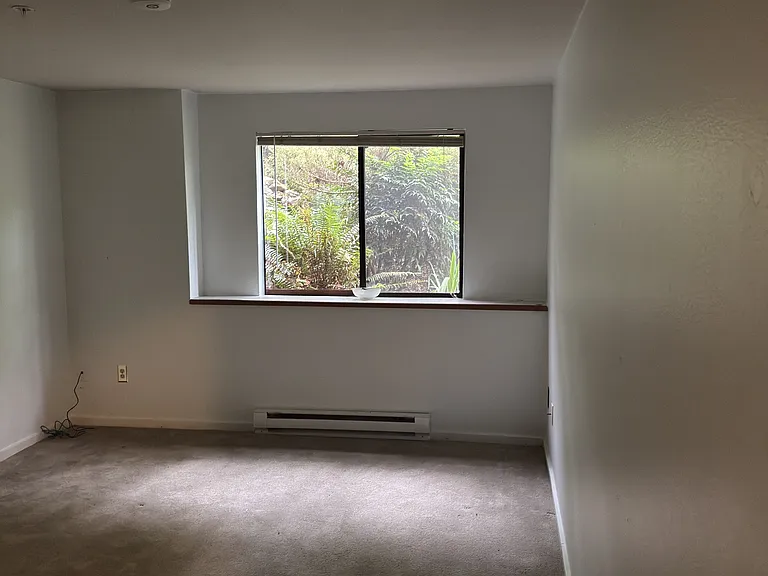 1249 SW 132nd Ln — Photo 11