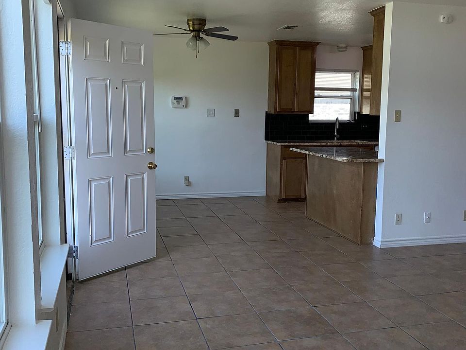 1st image of 3503 Canterdury Dr