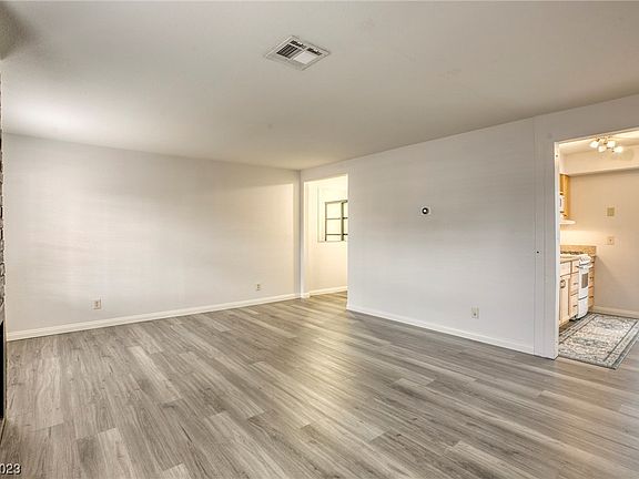 5th image of 3956 Palos Verdes St