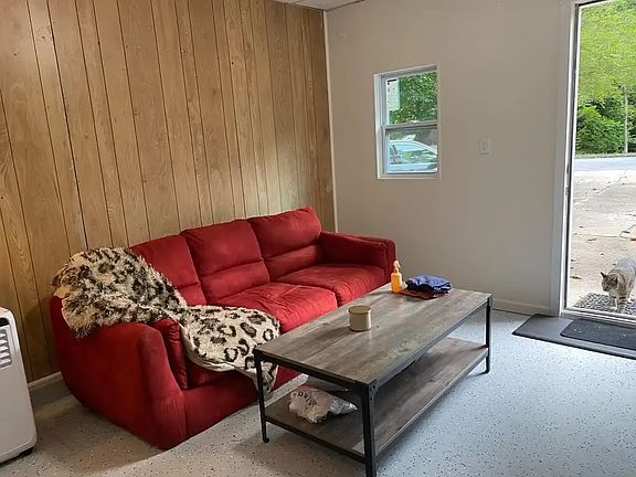 2nd image of 1015 Terramont Dr #1