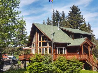 237 Airport Ave, Seldovia, AK 99663