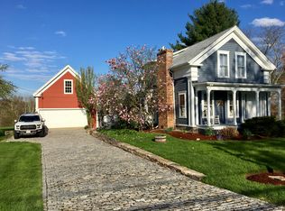 15 Singletary Ave, Sutton, MA 01590