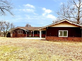 210 136th Hwy, New Hampton, MO 64471
