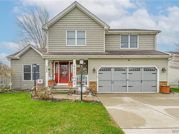 332 Oakdale Dr, North Tonawanda, NY 14120
