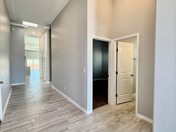 3rd image of 15136 Ambition Ave