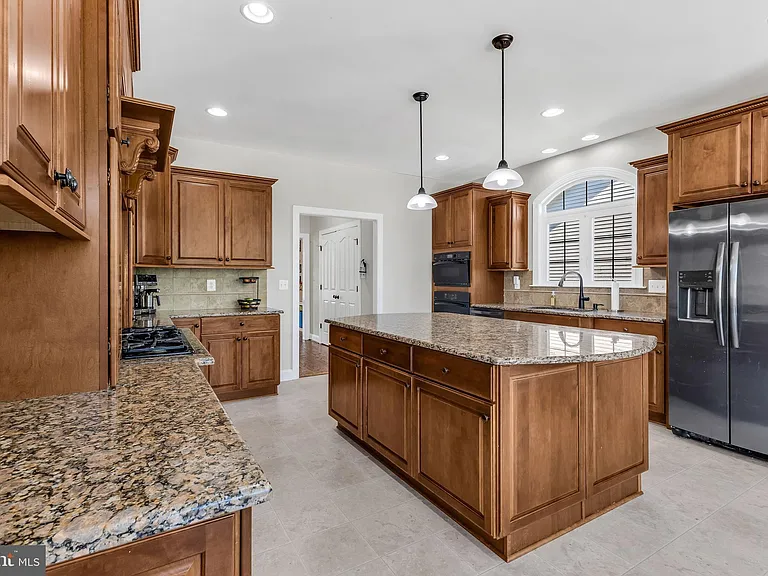 23636 Hansel Ct — Photo 18