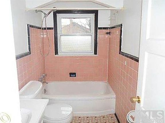 22858 David Ave Eastpointe.jpg3