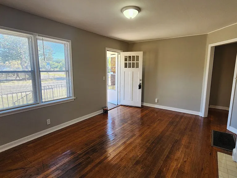 409 N Key Blvd — Photo 9