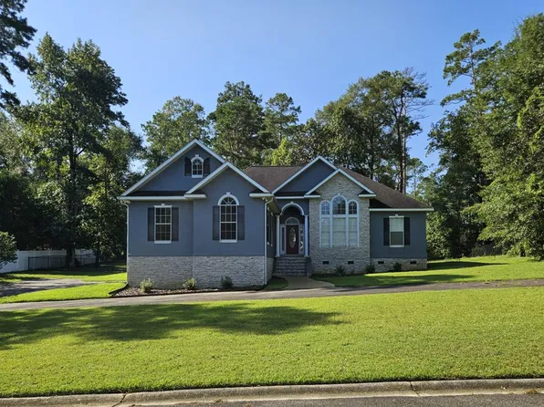 366 Bellingham Dr, Thomasville, GA 31792