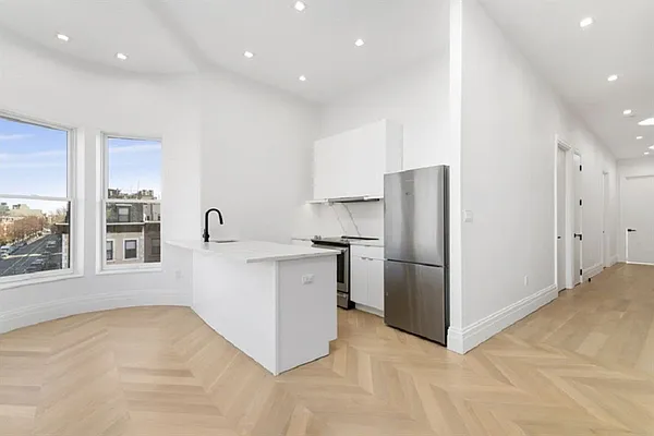 Rented by Corcoran | media 12