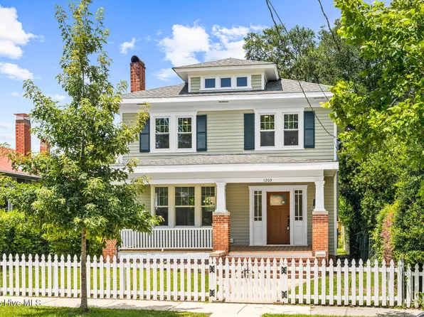 1203 Chestnut Street, Wilmington, NC 28401