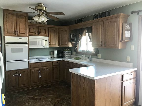 4th image of 914 E Sunrise St